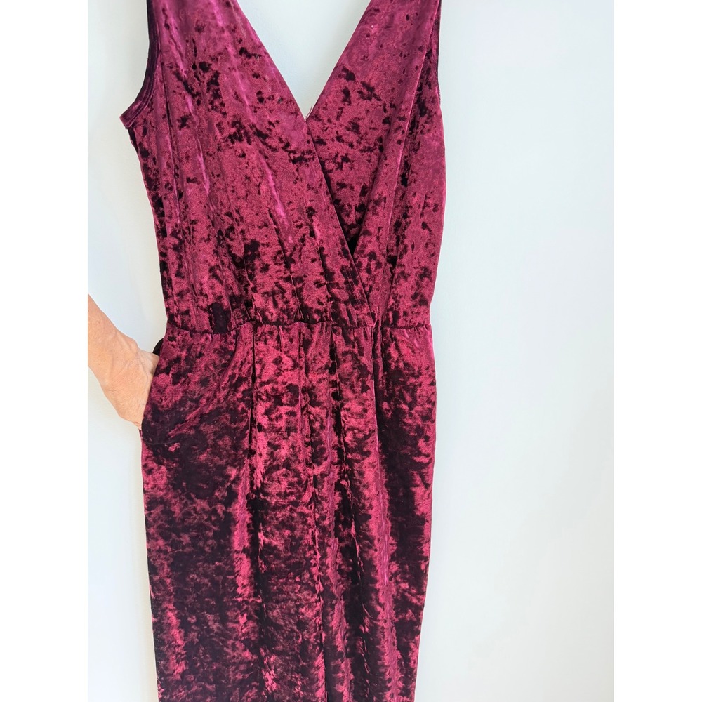 Women's Burgundy Crushed Velvet Wide Leg Jumpsuit Medium Whimsigoth - Picture 6 of 12